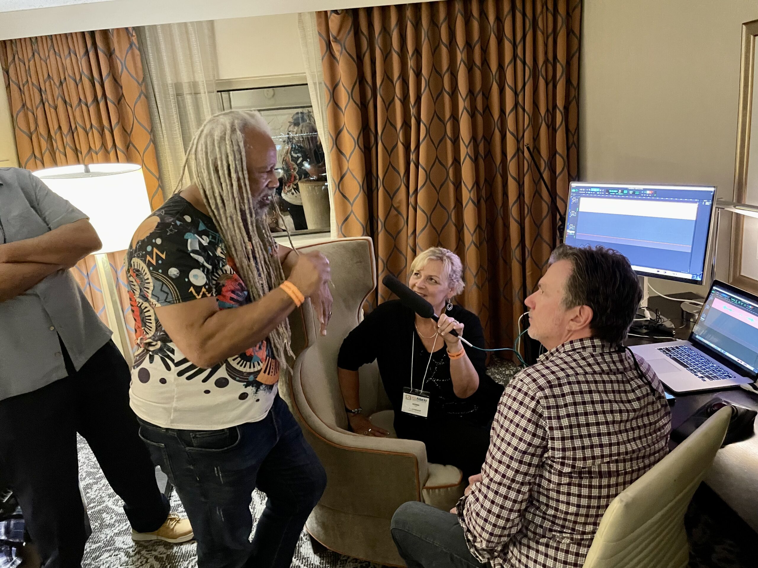 Dave Fennoy being interviewed for the Middle Class VO Podcast House Party at VO Atlanta 2022.